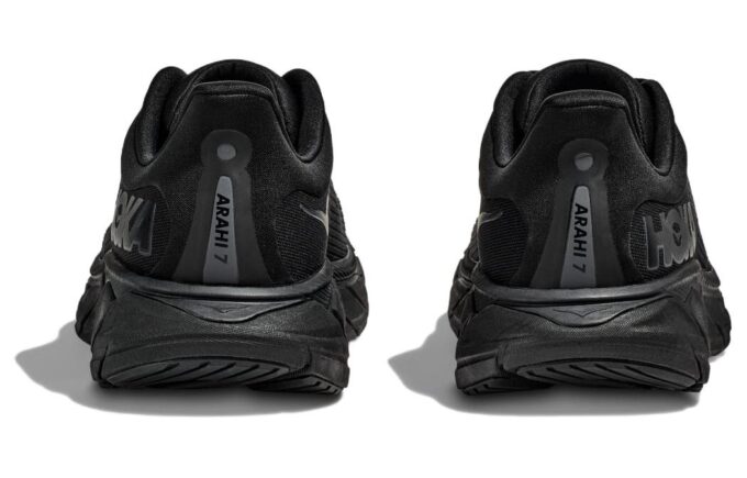 Arahi 7 ‘Triple Black’