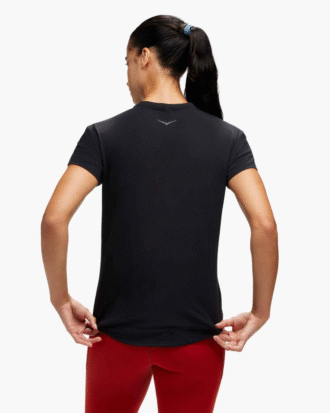 Camiseta essencial HOKA