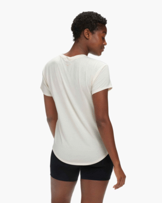 Camiseta essencial HOKA