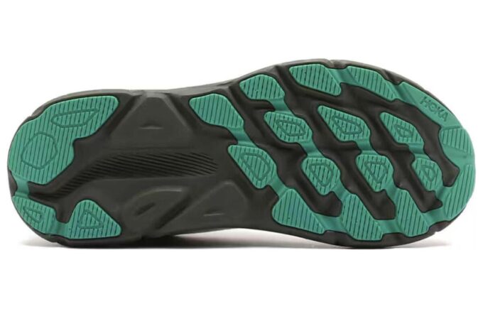 Clifton 9 GORE-TEX ‘Tecnologia Stealth’