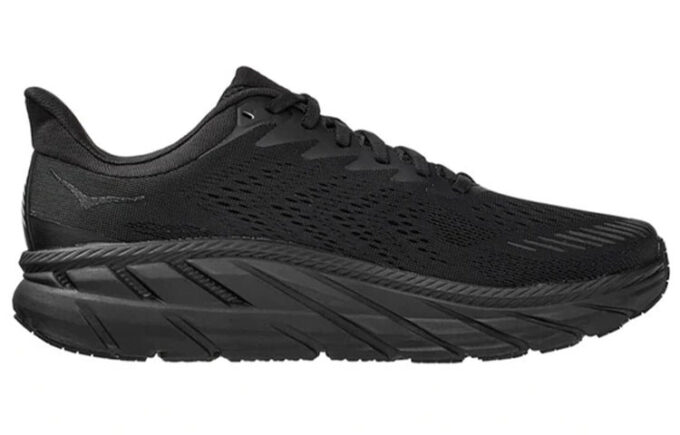 HOKA Clifton 7 ‘Preto’