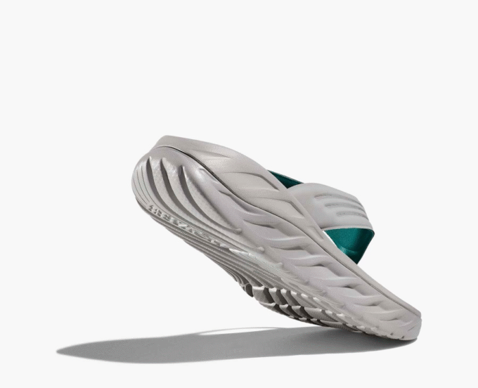 HOKA HOKA ONE ONE Meias invisíveis para corrida – Pacote com 3 unidades