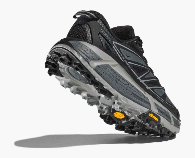 HOKA HOKA UM UM Mach 6 HOKA HOKA UM UM Mach 6