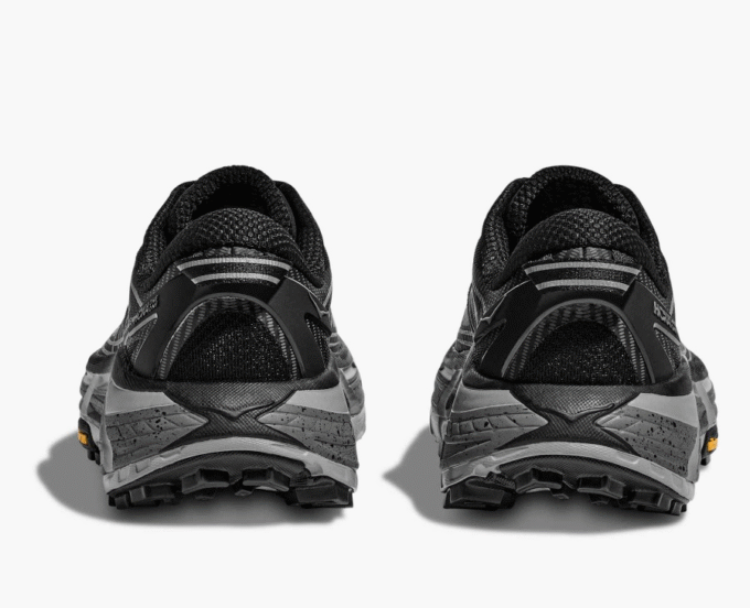 HOKA HOKA UM UM Mach 6 HOKA HOKA UM UM Mach 6