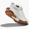HOKA ONE ONE Projeto Stealth/Tech Transporte