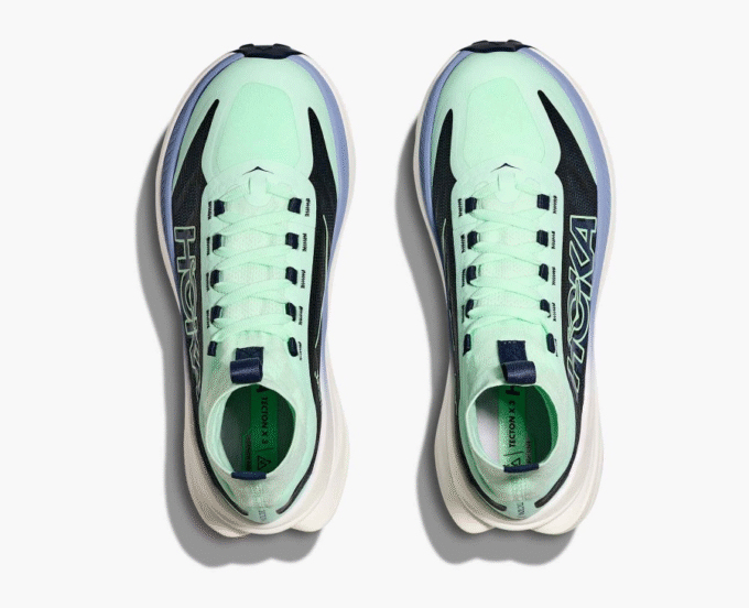 HOKA ONE ONE Stealth/Tech Bondi 8 Caged