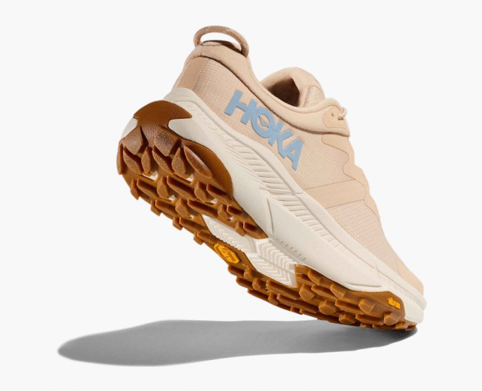 HOKA ONE ONE Transporte