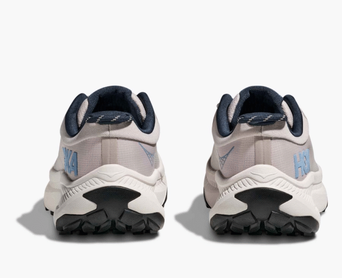 HOKA ONE ONE Transporte