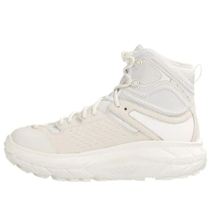 HOKA x Opening Ceremony Tor Ultra High ‘Branco’ HOKA x Opening Ceremony Tor Ultra High ‘Branco’