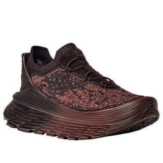HOKA x Paria Farzaneh restaura Chukka ‘Chocolate’