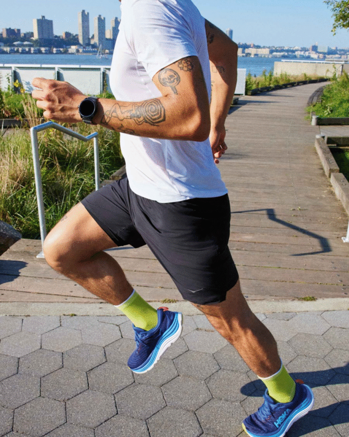 Manga comprida HOKA Airolite Run