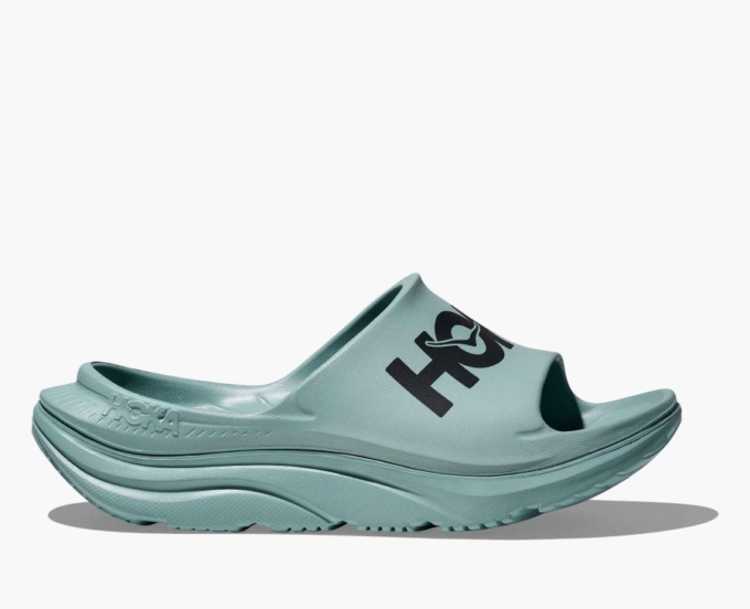 Pacote com 3 pares de meias invisíveis HOKA para corrida