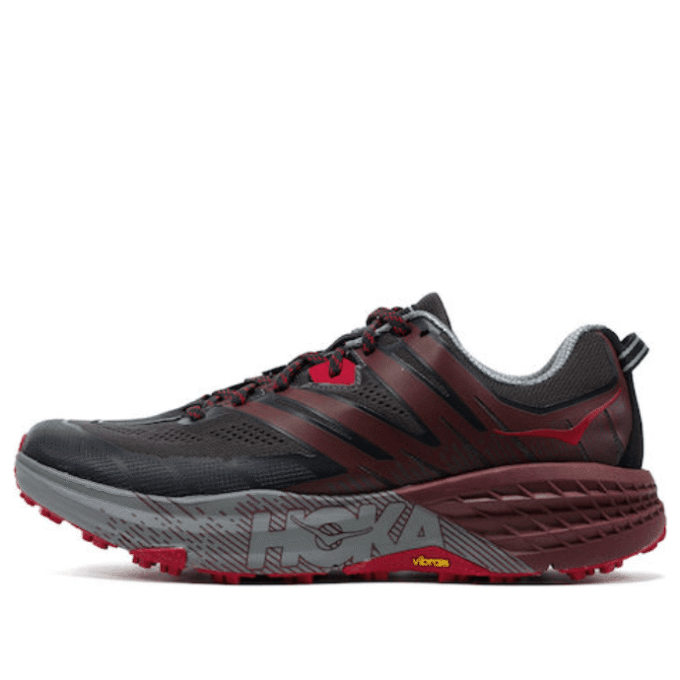 Speedgoat 3 ‘Porto de Pavimento’